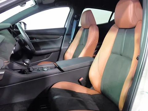 Mazda MAZDA3 Fastback