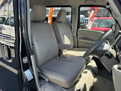 Nissan Clipper Rio