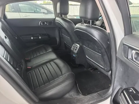 Citroen C6