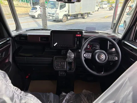 Suzuki Spacia