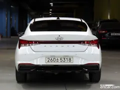Hyundai Elantra (Avante)