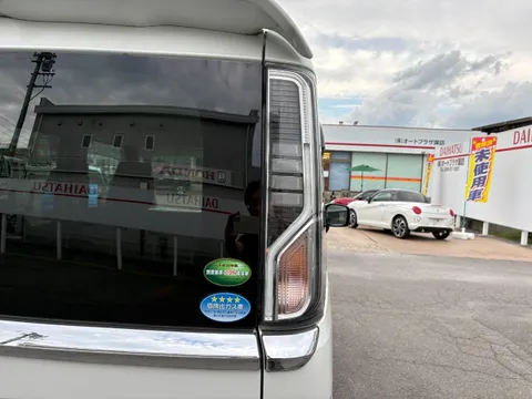 Suzuki Spacia Custom