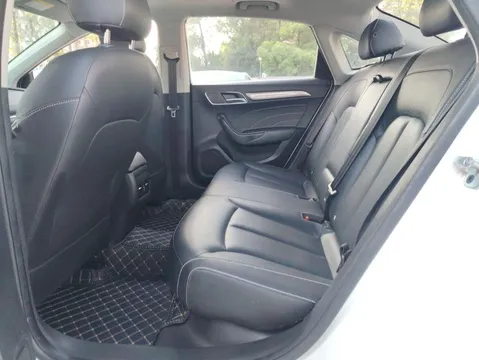 Roewe i6 Classic