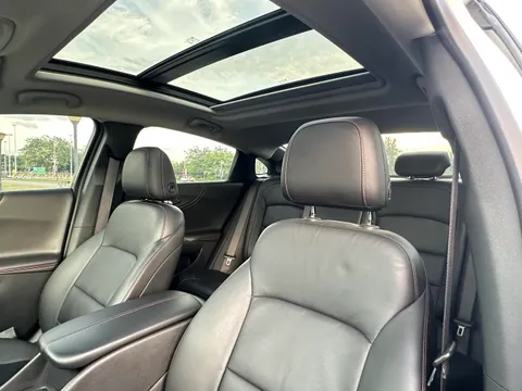 Chevrolet Malibu XL