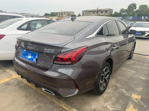 MG MG5
