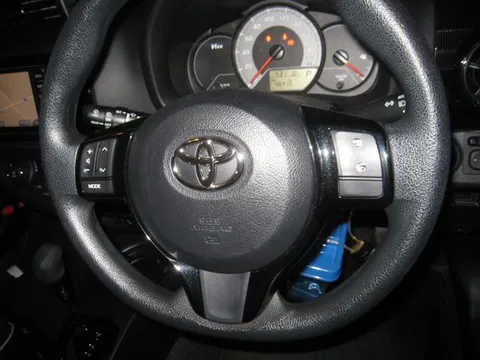 Toyota Yaris (Vitz)