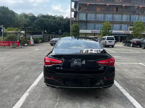 Hongqi H5