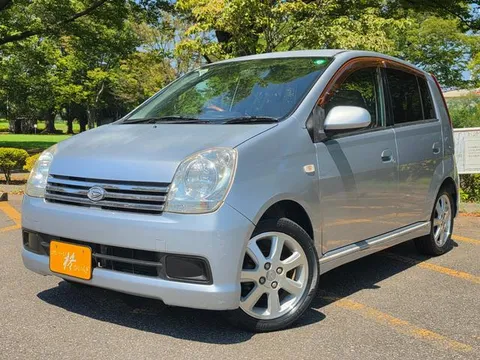 Daihatsu Mira AVY