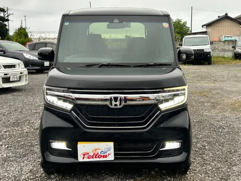 Honda N-BOX Custom