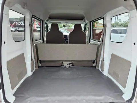 Mitsubishi Minicab Van