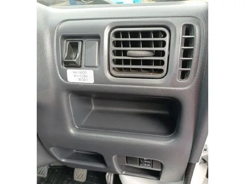 Mazda Scrum Truck