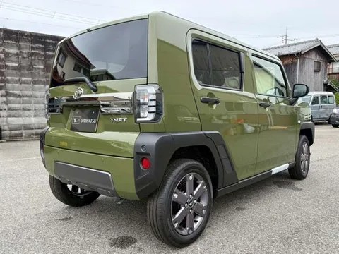 Daihatsu Taft