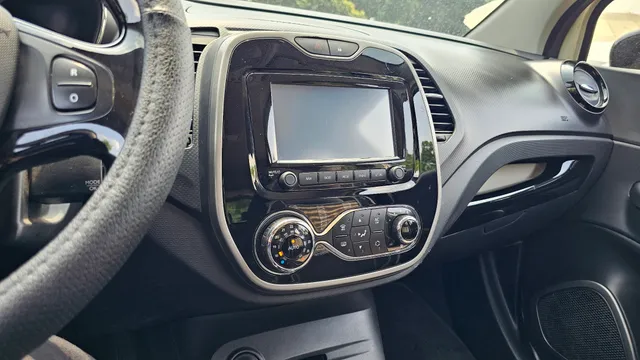 Renault QM3