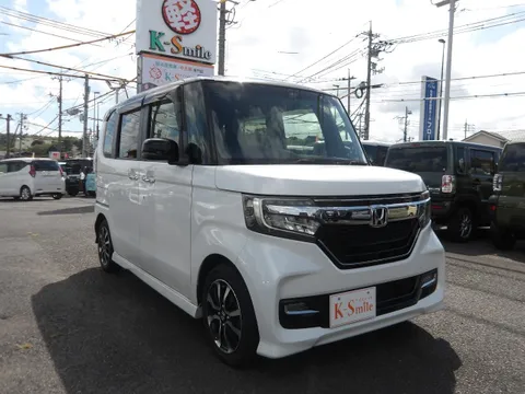 Honda N-BOX Custom