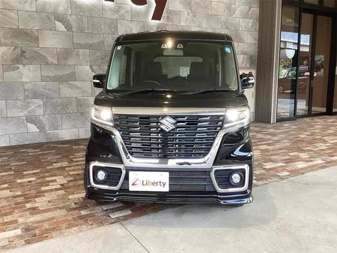 Suzuki Spacia Custom