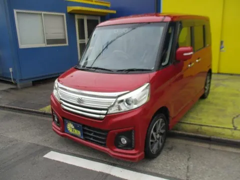 Suzuki Spacia Custom