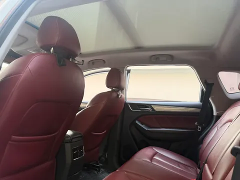 Roewe RX5