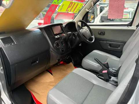Toyota TownAce Van