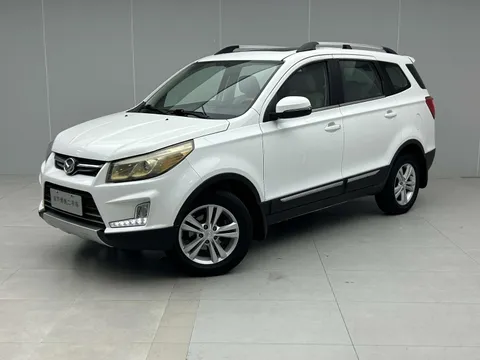 BAIC S3
