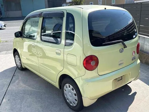 Daihatsu Move Latte