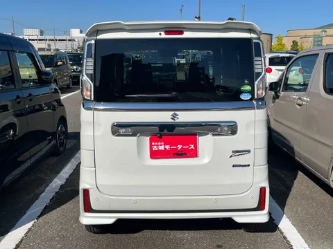 Suzuki Spacia Custom