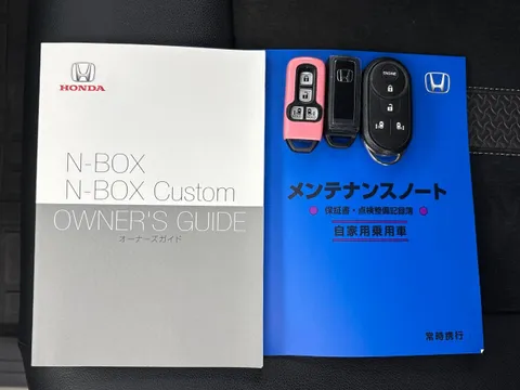 Honda N-BOX Custom