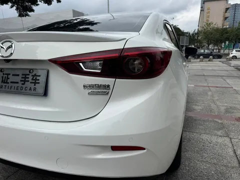 Mazda Mazda3