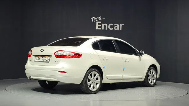 Renault SM3