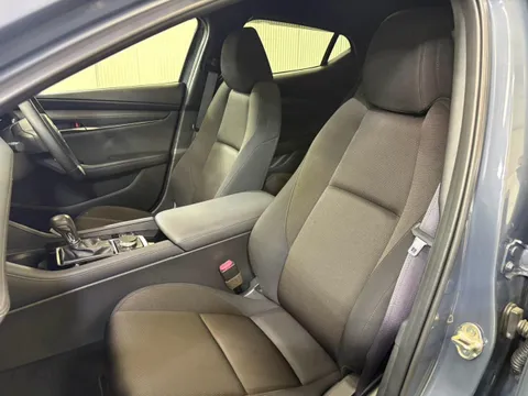 Mazda MAZDA3 Fastback