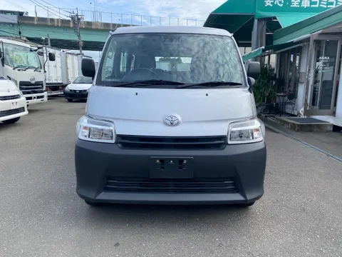 Toyota TownAce Van