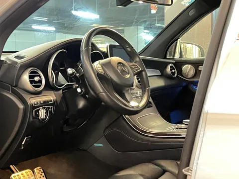 Mercedes-Benz Mercedes-Benz GLC