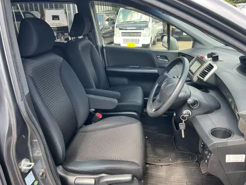 Honda Freed Spike