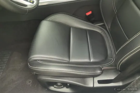 Jaguar XEL
