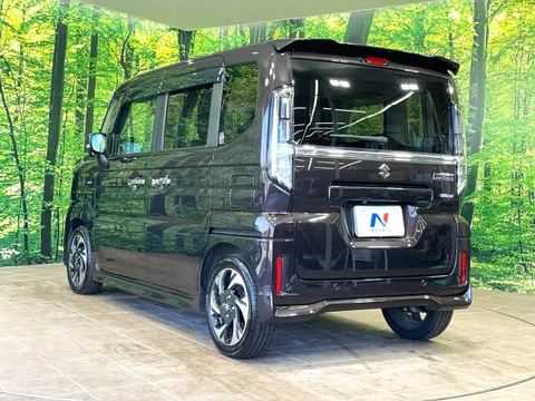 Suzuki Spacia Custom
