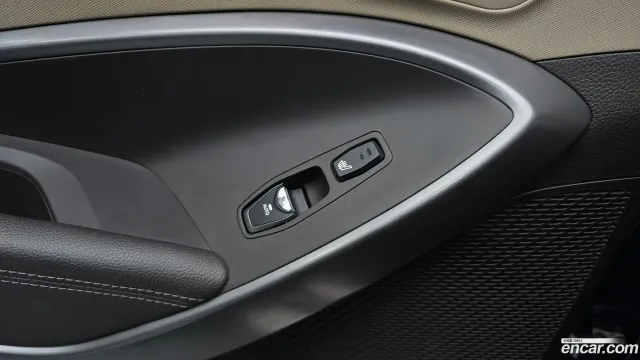 Hyundai Grand Santa Fe (Maxcruz)
