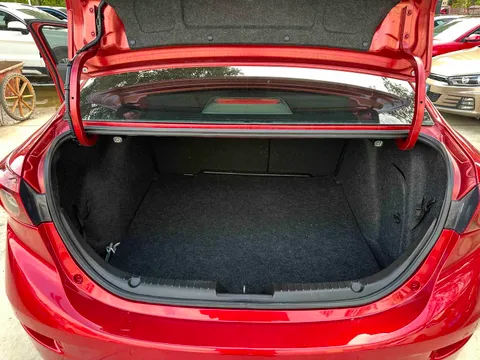 Mazda Mazda 3