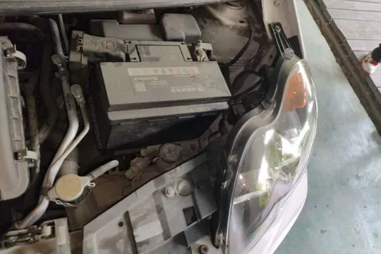 BYD F0