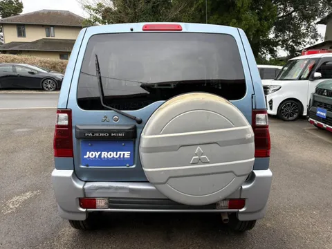 Mitsubishi Pajero Mini