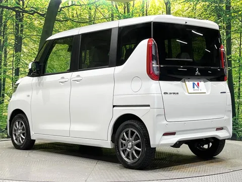 Mitsubishi eK Space
