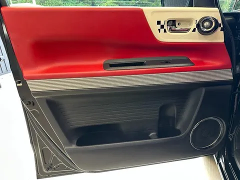 Honda N-BOX Slash