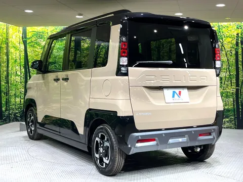 Mitsubishi Delica Mini