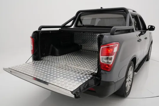 SsangYong Rexton Sports