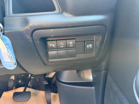 Nissan Clipper Van