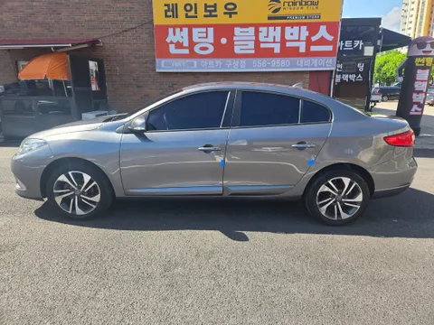 Renault SM3