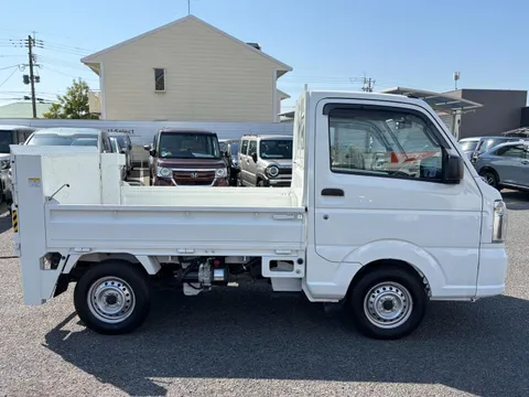 Nissan Clipper Truck