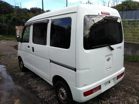 Daihatsu Hijet Cargo