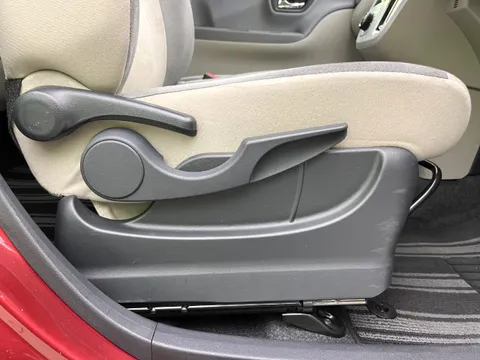 Toyota Pixis Joy