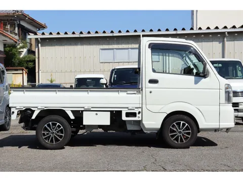 Nissan Clipper Truck
