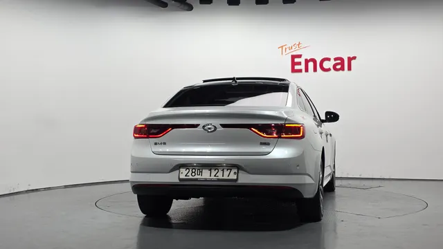 Renault Talisman (SM6)