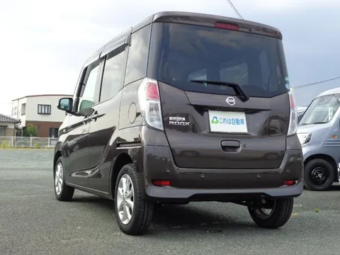 Nissan Dayz Roox